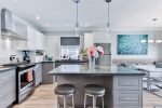 11 Modern Kitchen Grey Cabinets [2021] That Will Dazzle Your Modern Kitchen For Stunning Looks! [Expert Opinion]